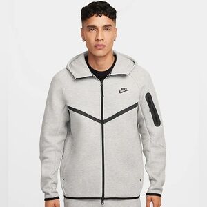 Grey Fleece Nike tech